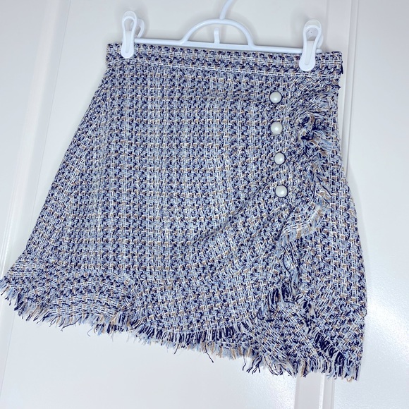 PERFECT ZARA MINI SKIRT - Picture 1 of 10